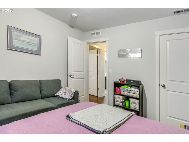 5304 Ne 66TH Dr, Vancouver, WA 98661