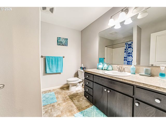 5304 Ne 66TH Dr, Vancouver, WA 98661