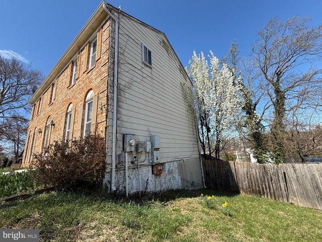 803 BLUFFWOOD CT, Fort Washington, MD 20744