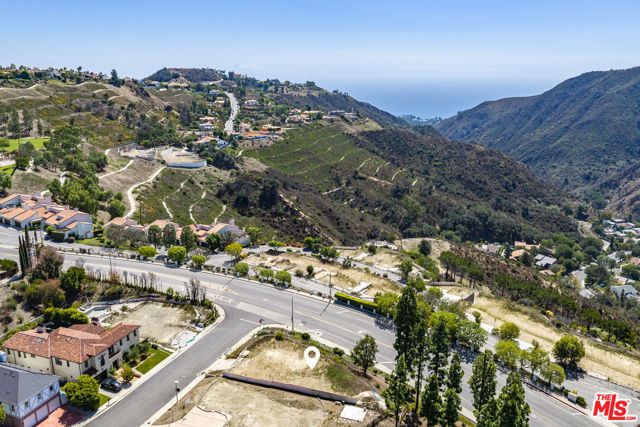 1405 El Bosque Court, Pacific Palisades (los Angeles), CA 90272