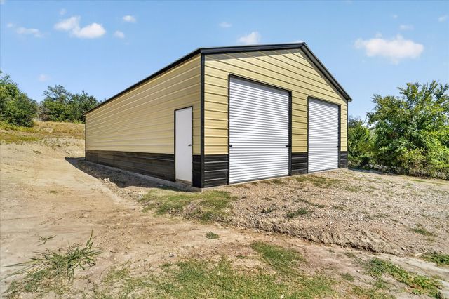 130 R And R Drive, Springtown, TX 76082