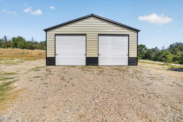130 R And R Drive, Springtown, TX 76082