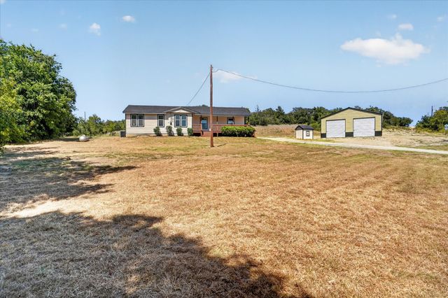 130 R And R Drive, Springtown, TX 76082