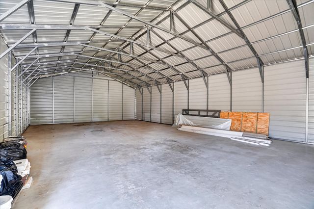 130 R And R Drive, Springtown, TX 76082