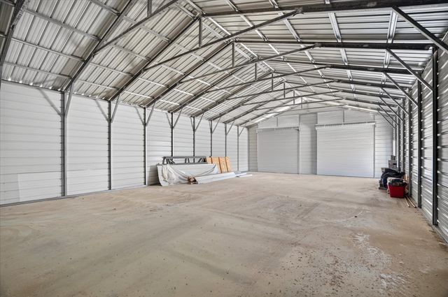 130 R And R Drive, Springtown, TX 76082