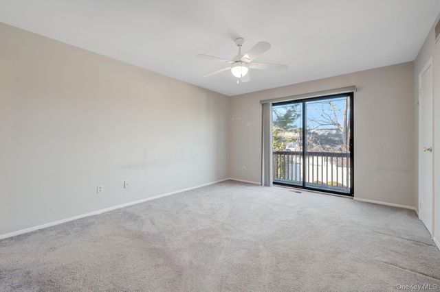 29 Stanford Court, Wantagh, NY 11793