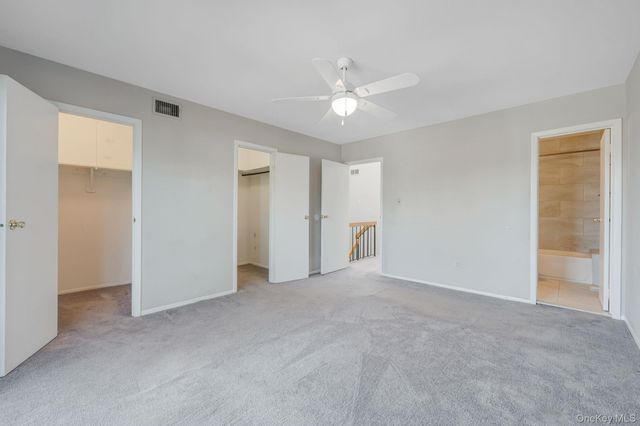 29 Stanford Court, Wantagh, NY 11793