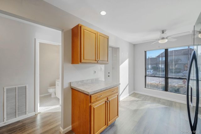 29 Stanford Court, Wantagh, NY 11793