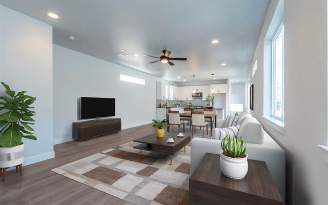 1130 Spur ST A, Austin, TX 78721