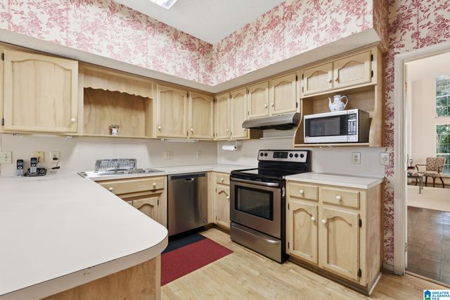 3924 KNOLLWOOD TRACE, Vestavia Hills, AL 35243