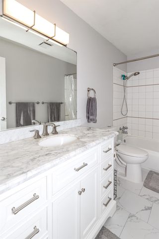 3036 Andre Ln, Turlock, CA 95382