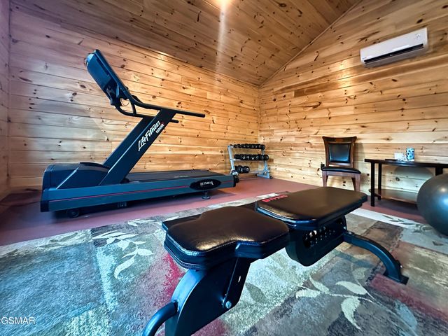 223 Forrest Loop Way, Gatlinburg, TN 37738