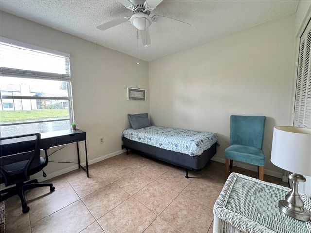 3545 59TH AVENUE W 3545, Bradenton, FL 34210