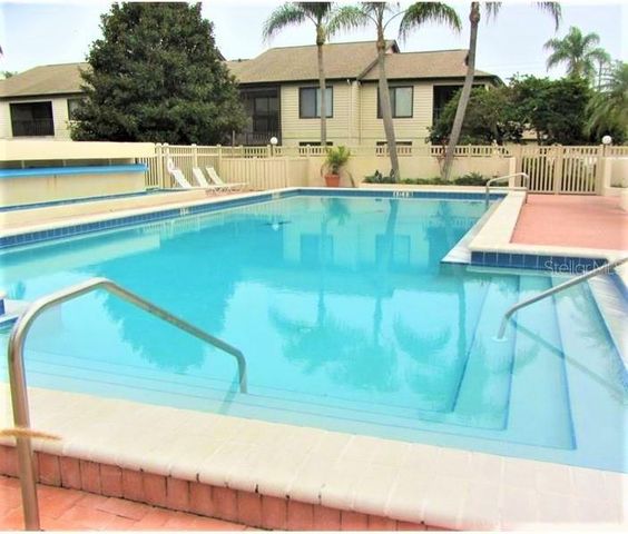 3545 59TH AVENUE W 3545, Bradenton, FL 34210