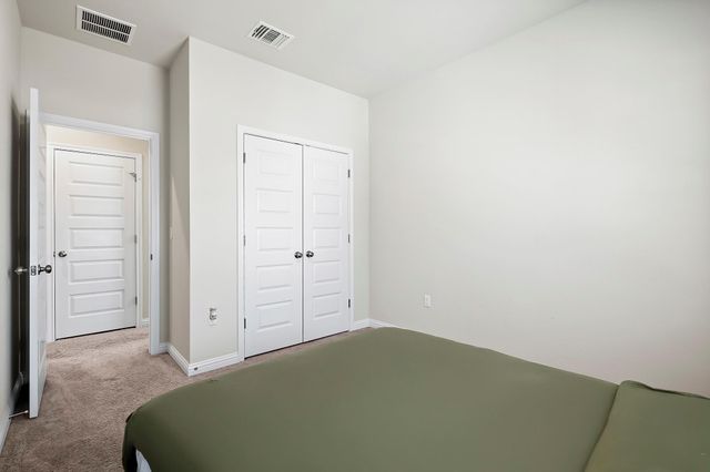 8013 Lennon DR, Austin, TX 78744