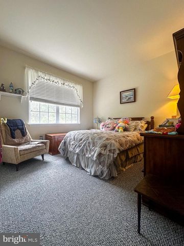90 BRIARWOOD DR, Tuckerton, NJ 08087