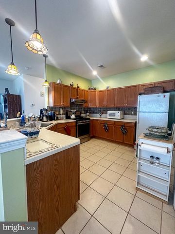 90 BRIARWOOD DR, Tuckerton, NJ 08087