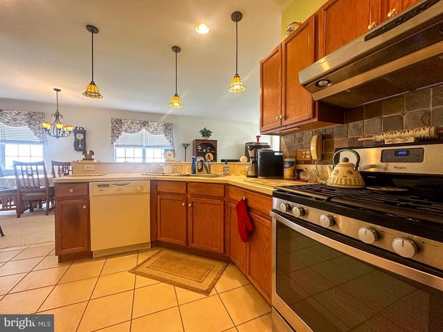 90 BRIARWOOD DR, Tuckerton, NJ 08087
