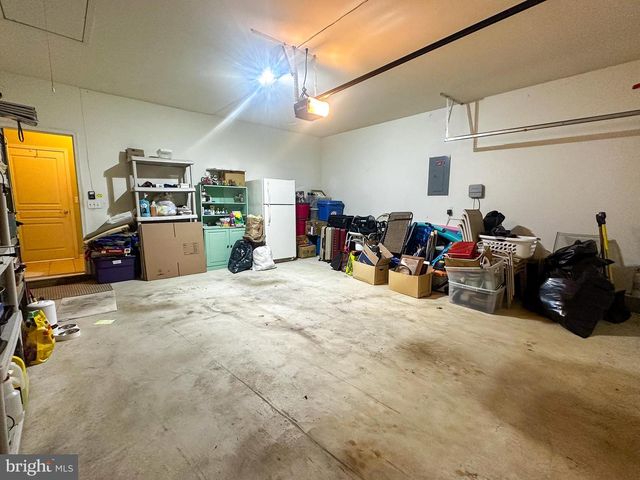 90 BRIARWOOD DR, Tuckerton, NJ 08087