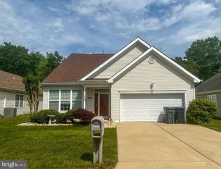 90 BRIARWOOD DR, Tuckerton, NJ 08087