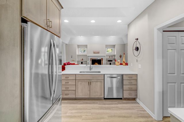 6834 Sherwood Trail, Saugatuck Twp, MI 49408