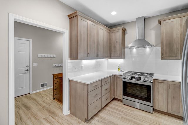 6834 Sherwood Trail, Saugatuck Twp, MI 49408