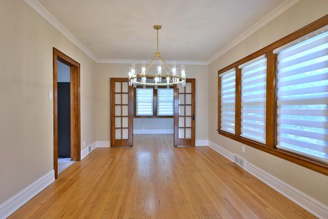 3218 SCOVILLE Avenue, Berwyn, IL 60402