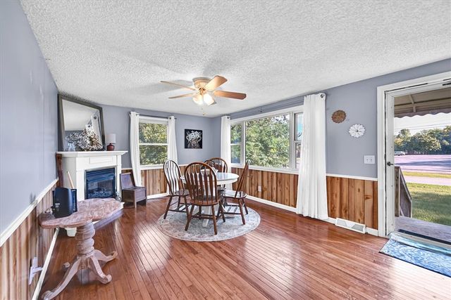 226 S Fishtrap Road, Greenville, SC 29611