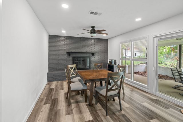 5825 Walla Avenue, Fort Worth, TX 76133