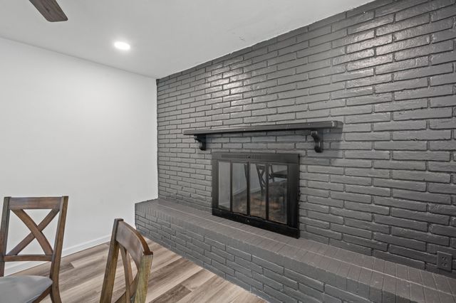 5825 Walla Avenue, Fort Worth, TX 76133