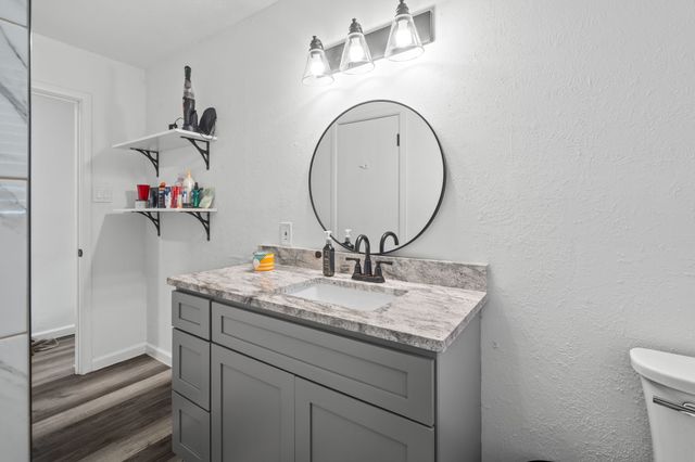 5825 Walla Avenue, Fort Worth, TX 76133