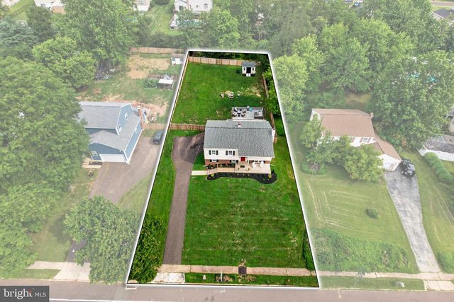 721 S PARK AVE, Eagleville, PA 19403
