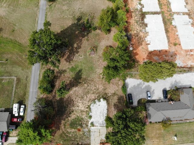 1626 S Dixieland Road, Rogers, AR 72758