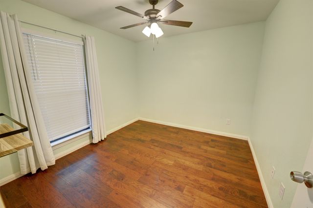 5516 Timber Green Drive, Arlington, TX 76016