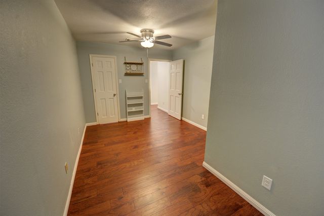 5516 Timber Green Drive, Arlington, TX 76016
