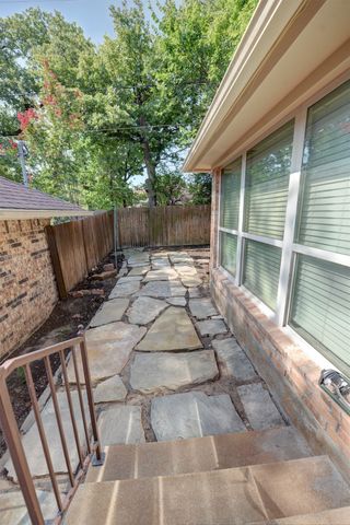 5516 Timber Green Drive, Arlington, TX 76016