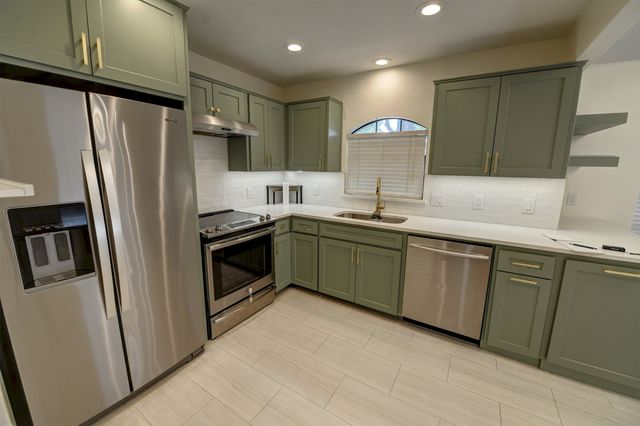 5516 Timber Green Drive, Arlington, TX 76016