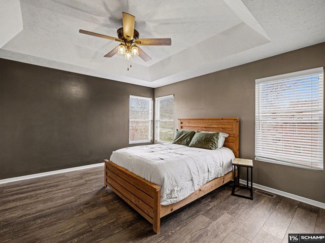 3215 N 169 Street, Omaha, NE 68116