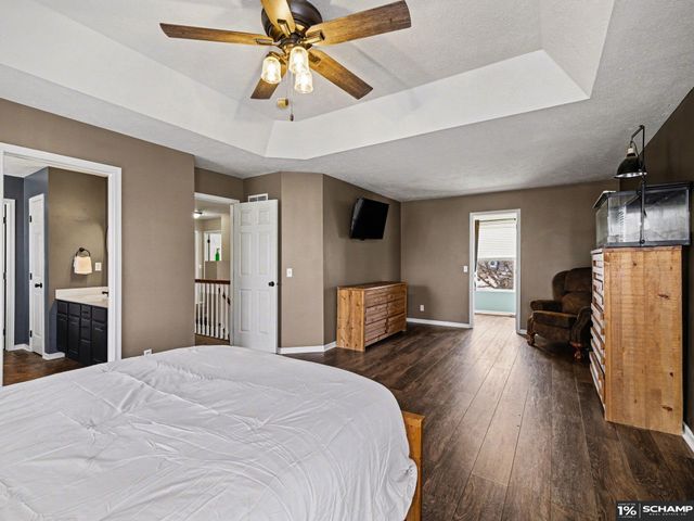 3215 N 169 Street, Omaha, NE 68116