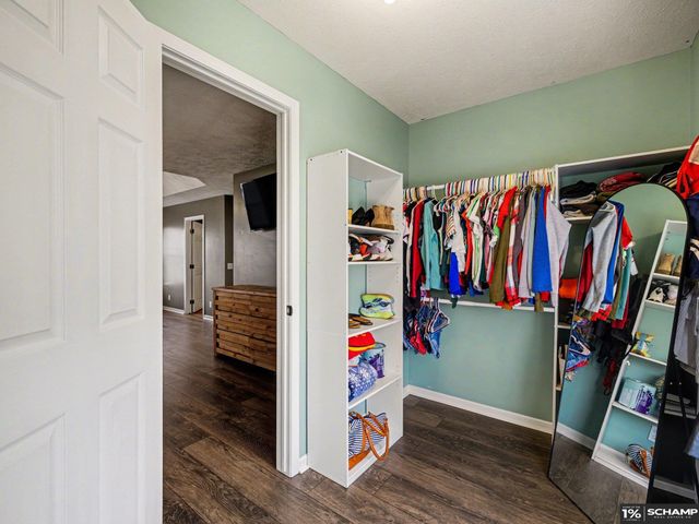 3215 N 169 Street, Omaha, NE 68116