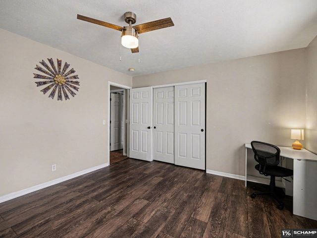 3215 N 169 Street, Omaha, NE 68116