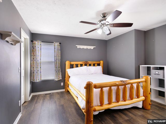 3215 N 169 Street, Omaha, NE 68116