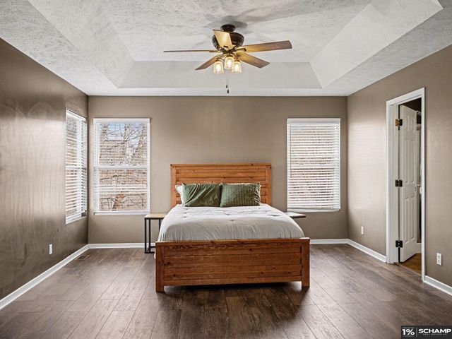 3215 N 169 Street, Omaha, NE 68116