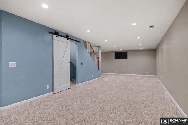 3215 N 169 Street, Omaha, NE 68116