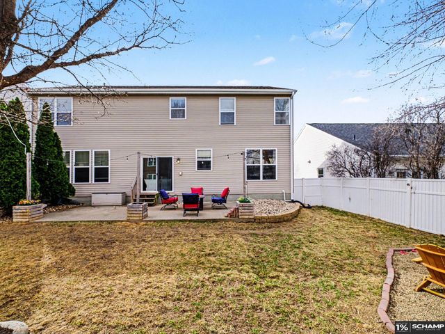 3215 N 169 Street, Omaha, NE 68116