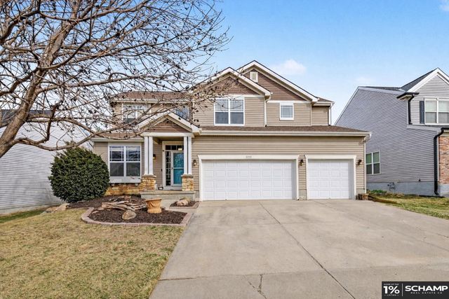 3215 N 169 Street, Omaha, NE 68116