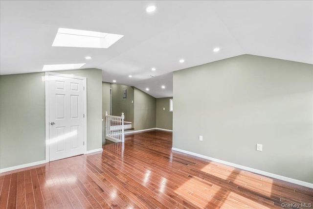 90-34 205th Street, Hollis, NY 11423
