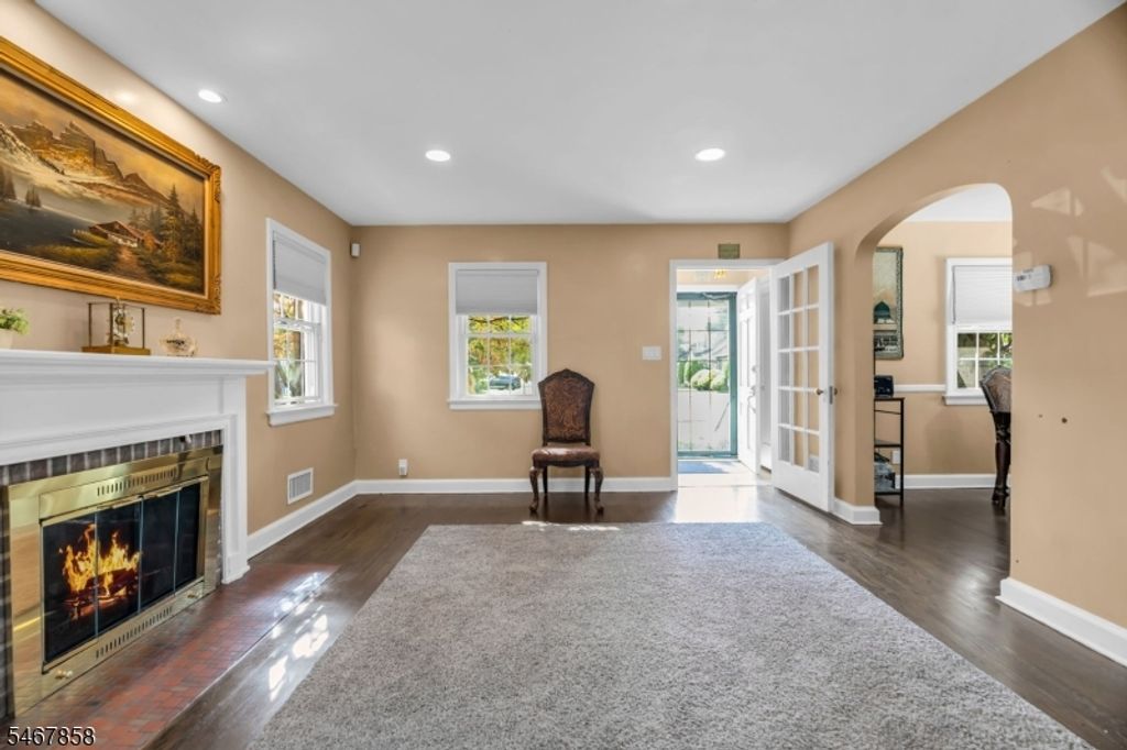 125 Romaine Ave, Maywood Boro, NJ 07607 — photo 2