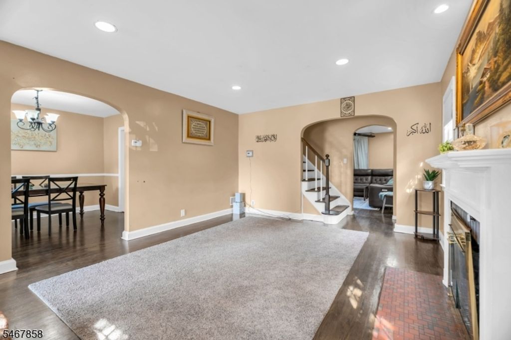 125 Romaine Ave, Maywood Boro, NJ 07607 — photo 4