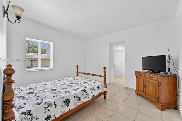 18300 SW 296th St, Homestead, FL 33030